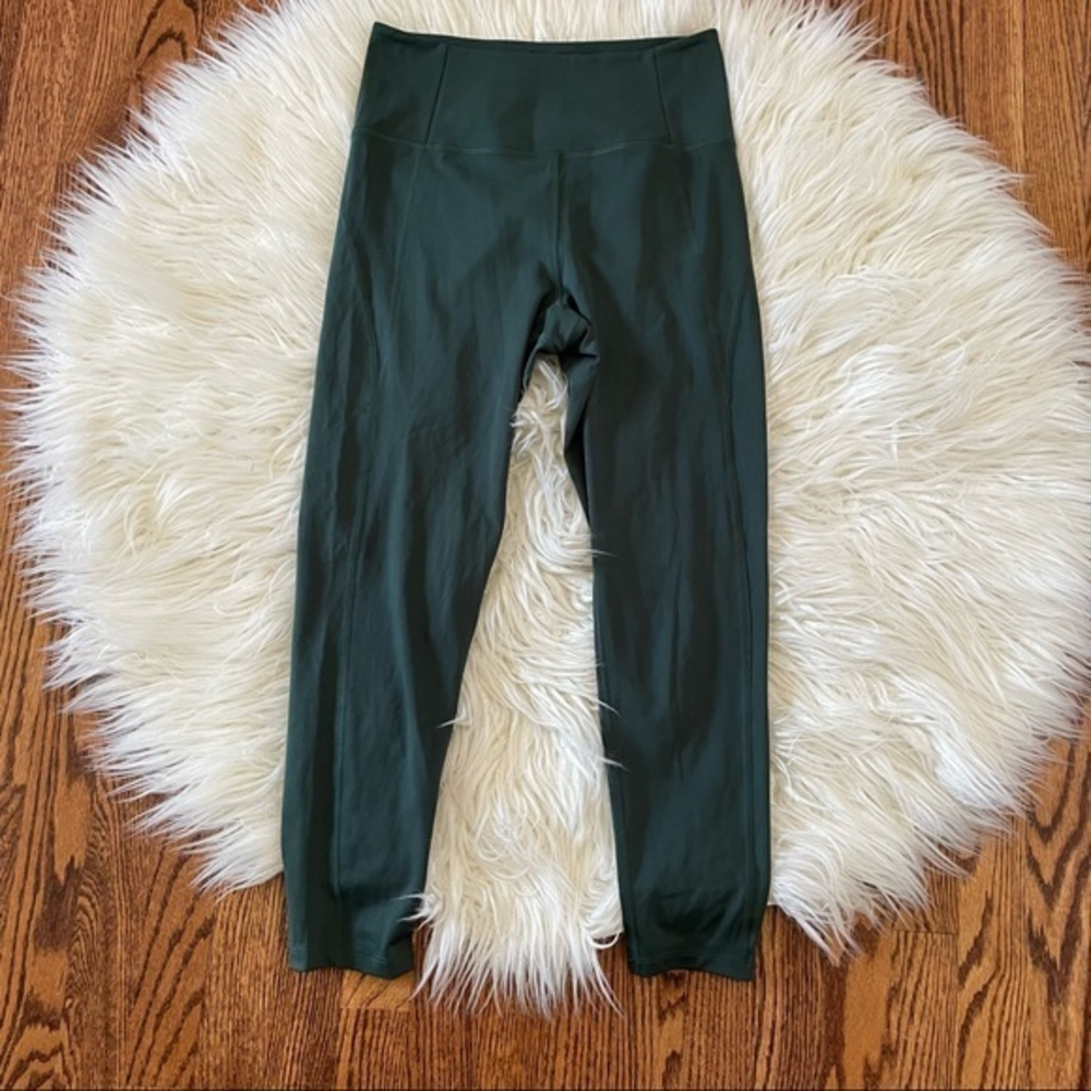 Girlfriend collective high rise cropped leggings green size M